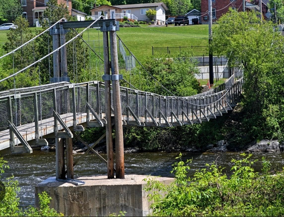 Renfrew Swinging Bridge